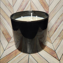 Load image into Gallery viewer, Day at the Spa Candle